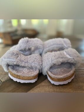 Birkenstock Arizona Big Buckle Shearling Teddy Sandals Fog Purple EU 37-US 6-6.5